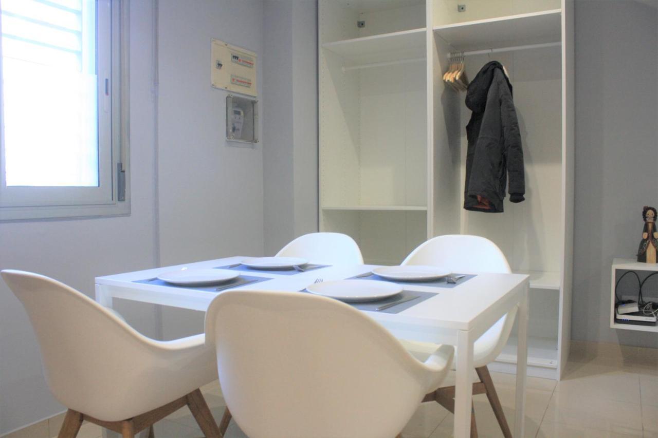 Alguera Hola Apartments Barcelona Ngoại thất bức ảnh